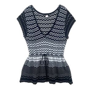 Torrid Y2K Black White Top Plus Size 3X Short Sleeve Perforated Semi Open Knit